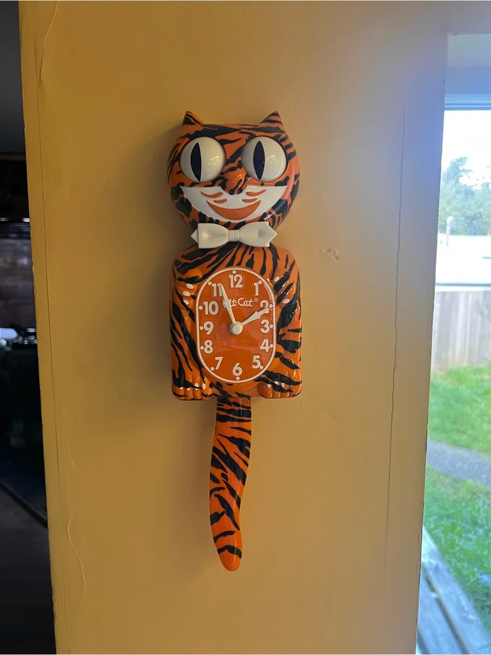 Rare Bengal Tiger Kit Cat Klock